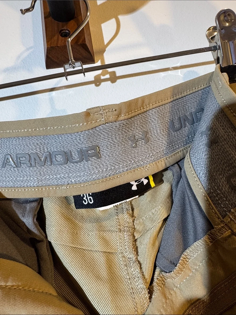 Under Armour Men's Tan Flat-Front Performance Shorts